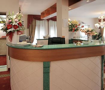 Nice Hotel Mestre Extérieur photo