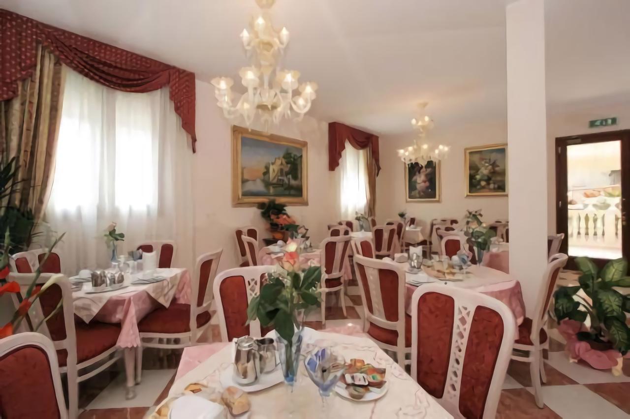 Nice Hotel Mestre Extérieur photo