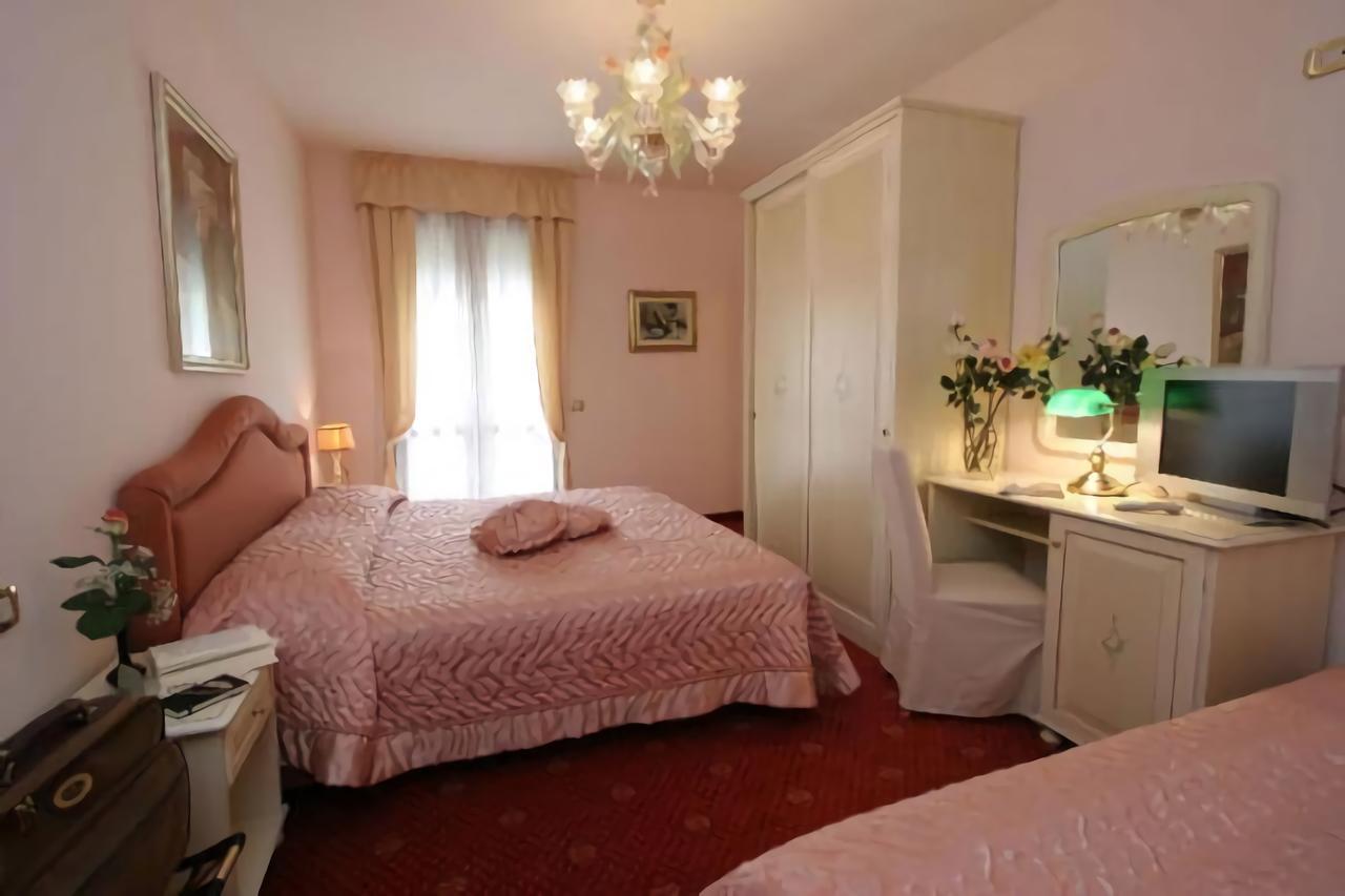 Nice Hotel Mestre Extérieur photo